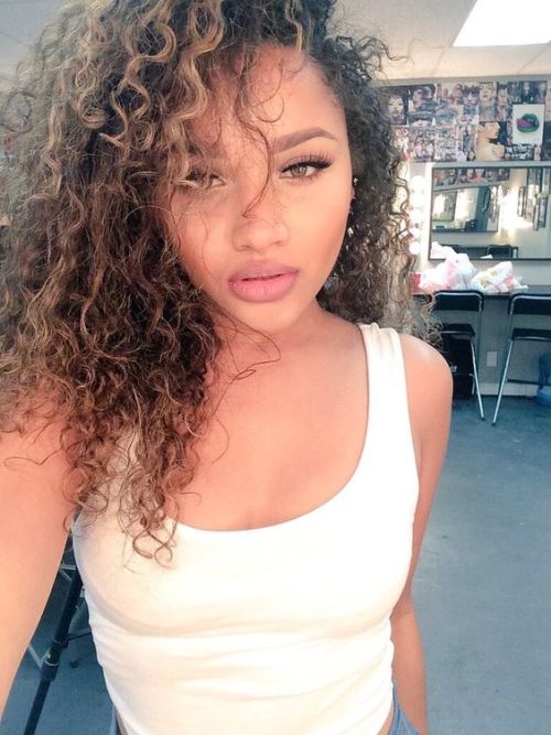 curlsbraidsandafros:pretty