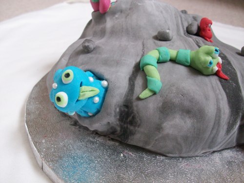 Alien Planet Cake. The cake is a vanilla sponge filled with...