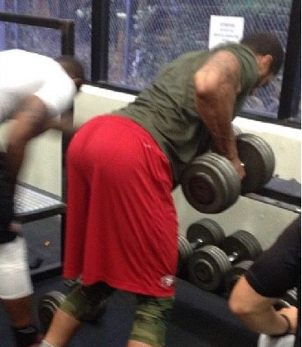 lamarworld1:Colin Kaepernick bulge & booty