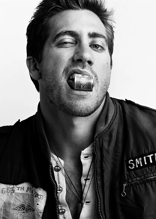 cumpletelyhappy:Jake Gyllenhaal