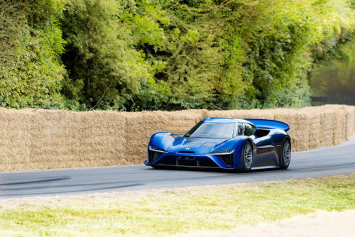 carpr0n: Starring: NIO EP9By Paul O'Sullivan