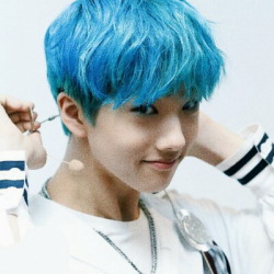 Jisung Blue Hair Tumblr