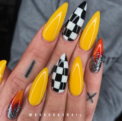 checkerboard nails