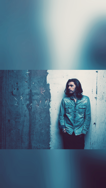 lockscreensmaking:| Hozier (requested)like/reblog if you...