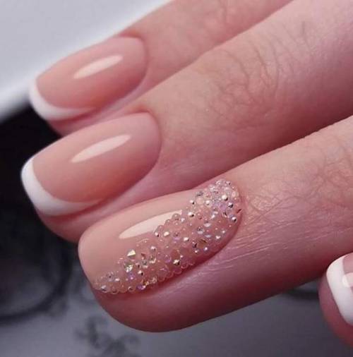 simple nails on Tumblr