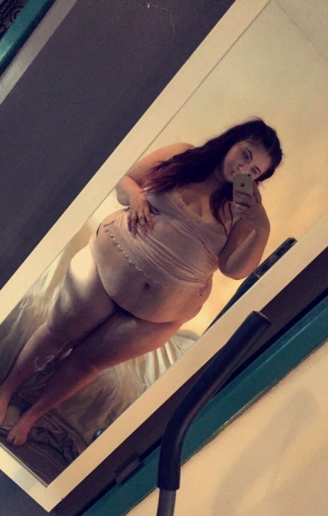 ikink88:BBW amateur mirror selfiePerfect beyond belief