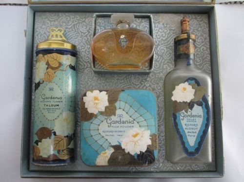 cair–paravel:early 20th century cosmetics packaging.