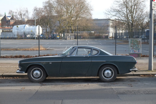 Volvo Swedish Scandinavian autowahn volvo p1800 Classic Cars photographs photographers on tumblr original photographers cars Sweden Design