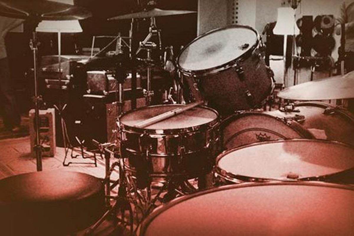 Analogue Drums BOMBASTIX KONTAKT Analogue Drums BOMBASTIX KONTAKT