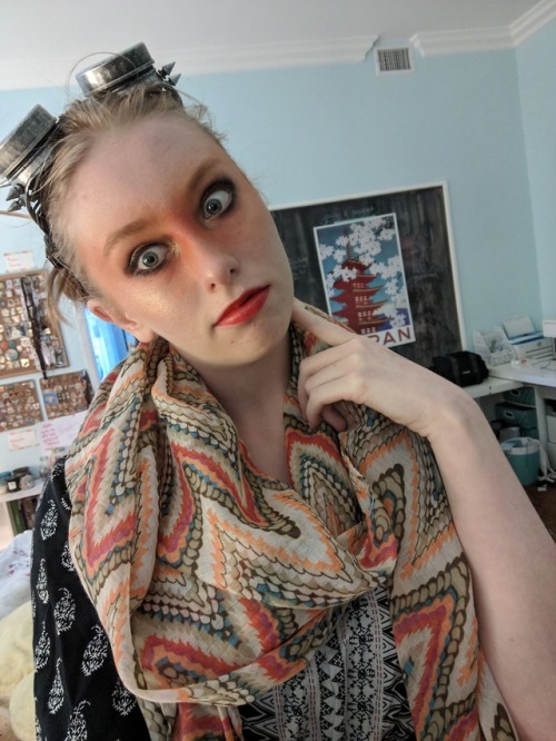 redheadnxtdoor:Did a makeup and costume test for my dystopia...