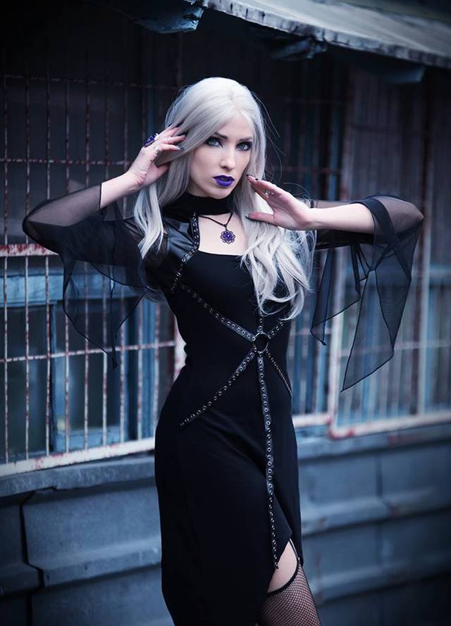 Model/MUA/Photo: Daedra Dress: Dark in love/... - Gothic and Amazing