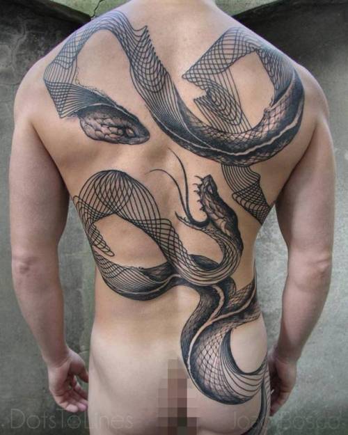 By Chaim Machlev · DotsToLines, done at DotsToLines, Berlin.... backpiece;chaimmachlev dotstolines;animal;huge;contemporary;snake;facebook;twitter;joaobosco