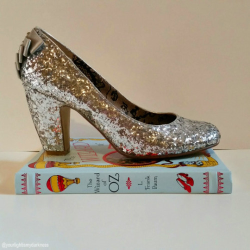 silver slippers wizard of oz silver slippers silver slippers wizard of oz silver slippers