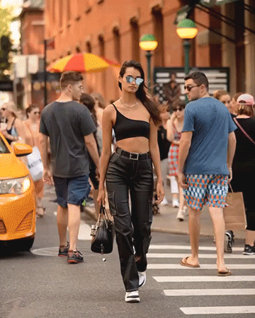 Neckbreaker Neck Breaker Gizele Oliveira Style Street Style New York NYC joragphoto GIF WorldwideFashion Fashion