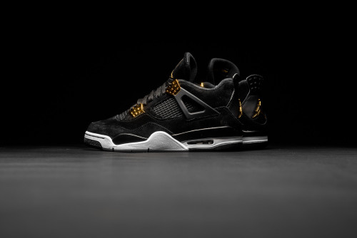 airville:RELEASE REMINDER: The Air Jordan 4 “Royalty” Will Be...