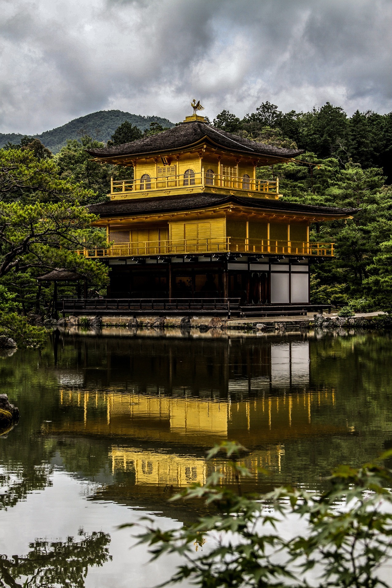 PICTURE JAPAN: Kinkaku-ji
One of Japanâ€™s most iconic views â€“ Kyotoâ€™s Kinkaku-ji or â€˜Golden Pavillionâ€™, floating above a perfectly still pond.
Image: Gabriele Garanzelli