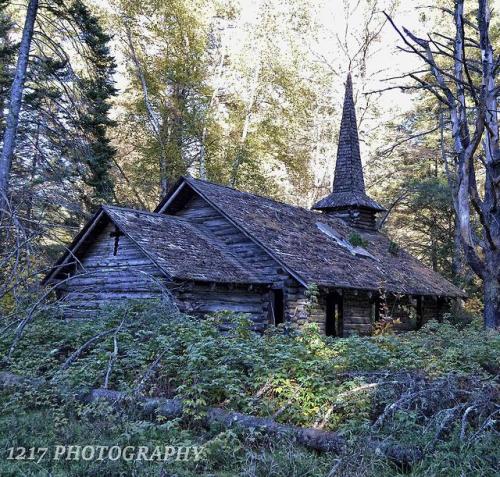 abandonedandurbex:“Chapel in the Woods” Abandoned Frontier Town...