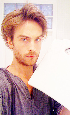 tommisonfans:Tom Mison auctioning off Tom Riley’s (DaVinci’s...