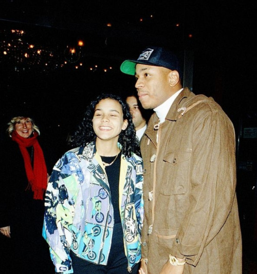 twixnmix:LL Cool J and his girlfriend Kidada Jones (1993) 