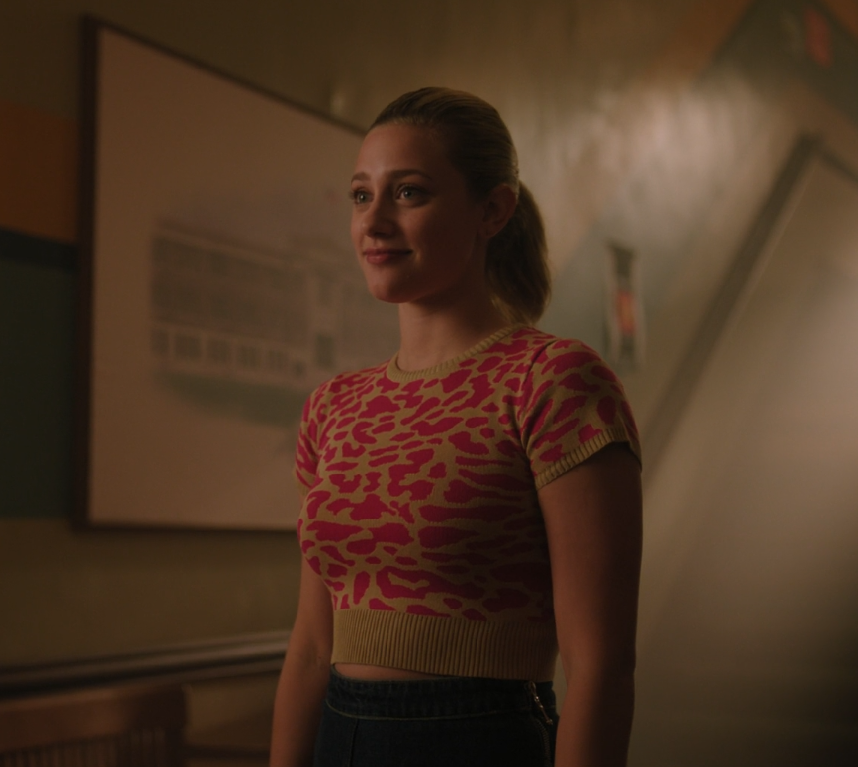 Betty Cooper Outfit Watch — 4x02 Chapter Fifty-Nine: Fast Times at ...