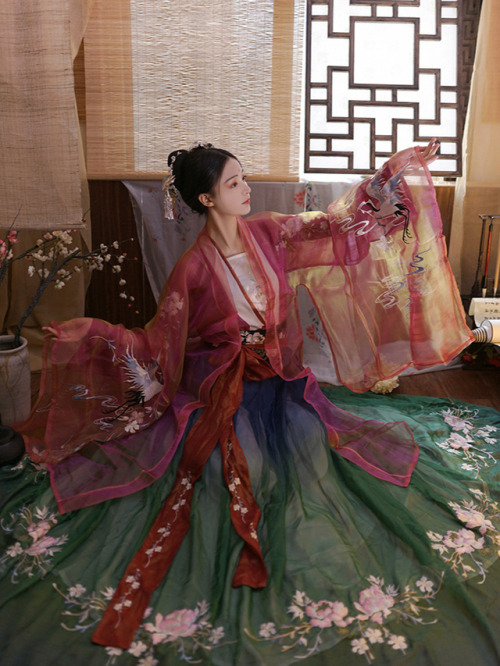 changan-moon:Chinese hanfu by 溯光十七