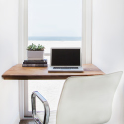 cool minimalist desk click