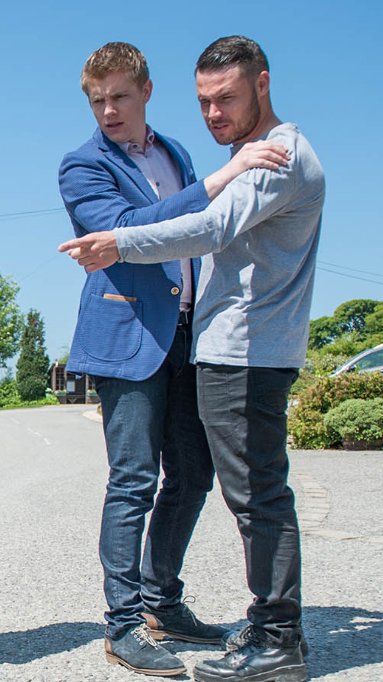 Robert Sugden (Ryan Hawley) & Aaron Dingle (Danny Miller) (July 2016 ...