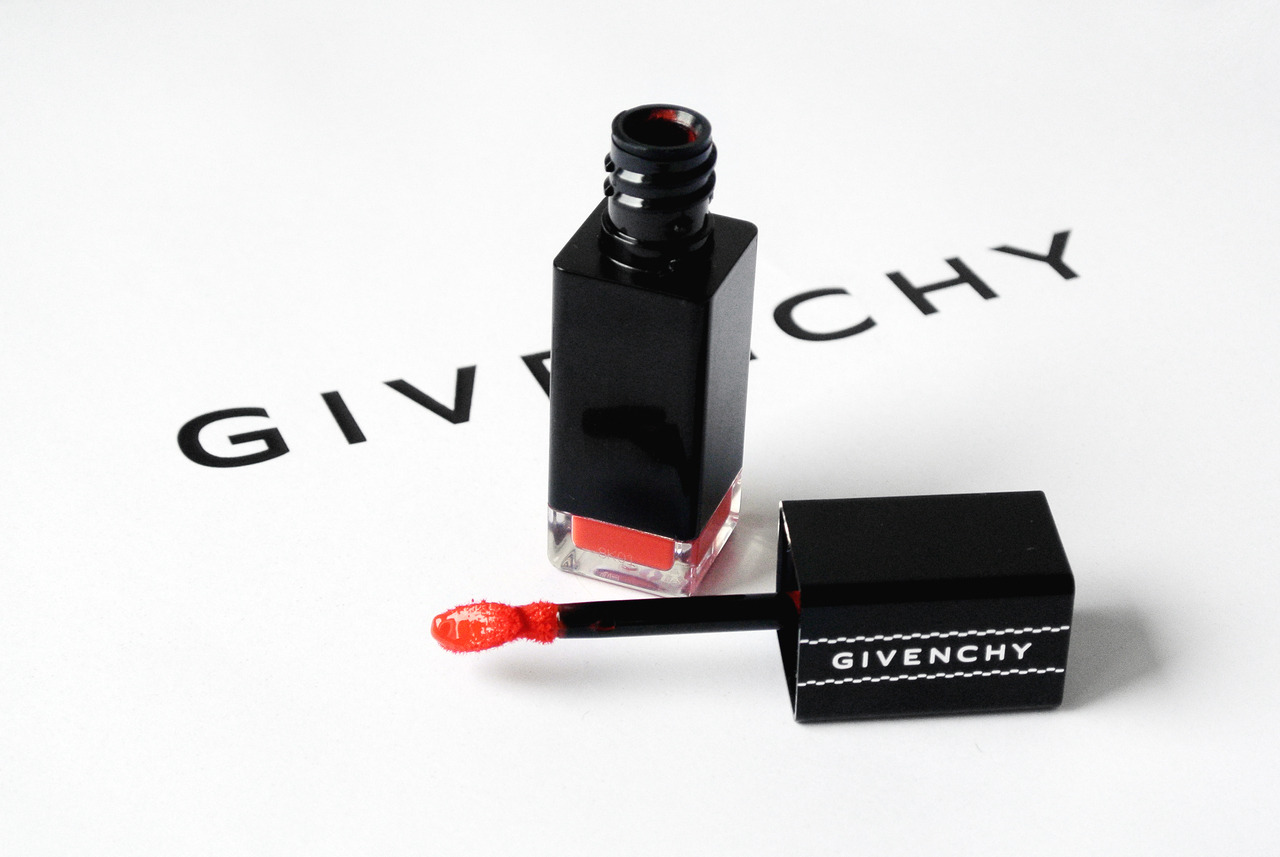 Givenchy lip outlet ink