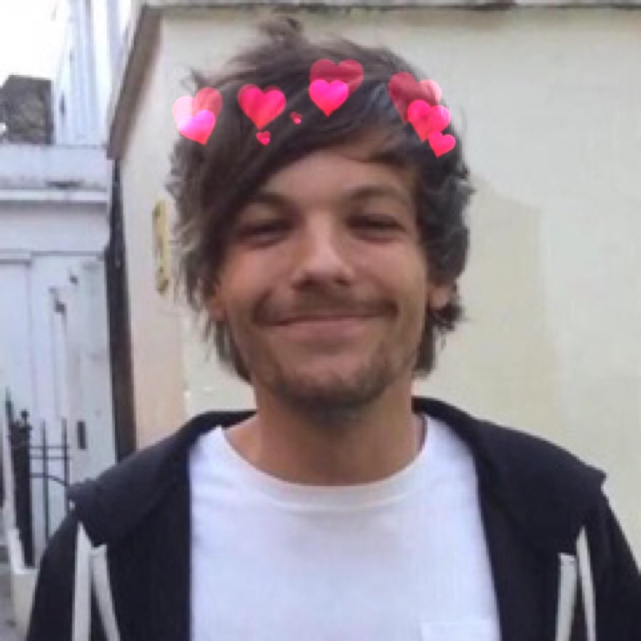 Louis Tomlinson Twitter Louis Tomlinson Twitter