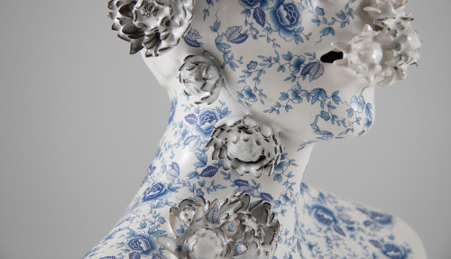 idreamofaworldofcouture:Ceramic busts overgrown with twisted...