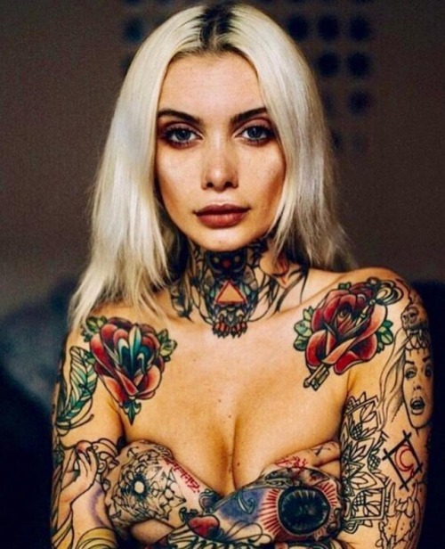 i-love-inked-girls:More Inked Love in...