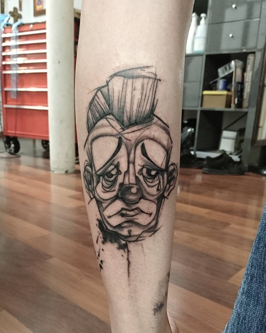 Tatoueur Triste Clown Punk Lacourdesmiracles Toulouse