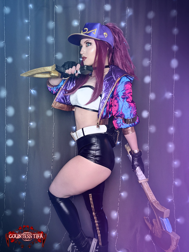 KDA Akali Cosplay By