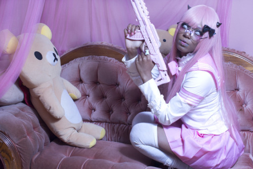 dollymomoiro:Pink Monster.Photo credit: Natalia NYX