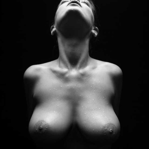 @Erotic Black n White