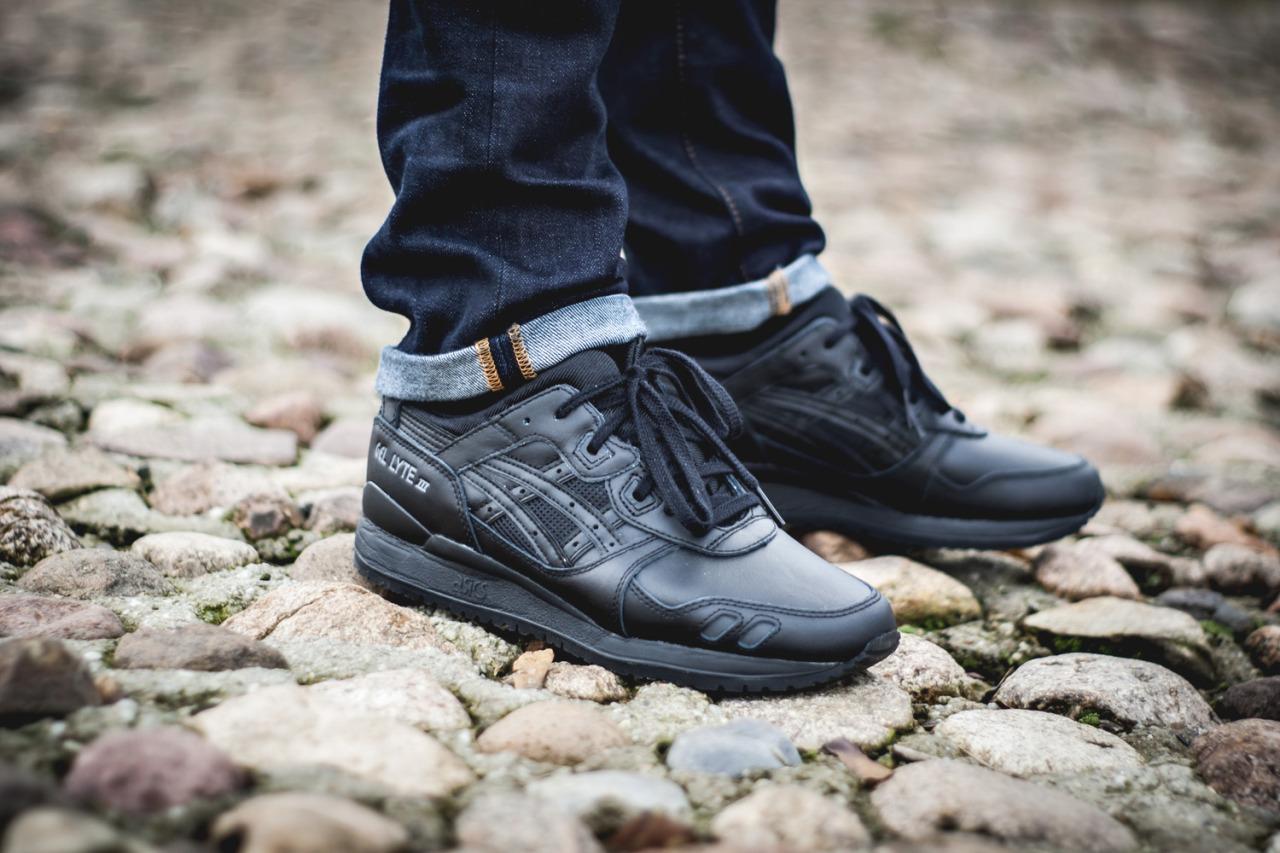 gel lyte iii all black