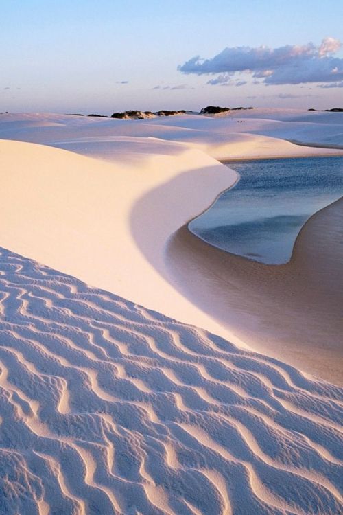 praial:Brasil: Lençois Maranhensesi wanna go there so bad.