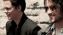 nova & elliot Tumblr_inline_pg82gpcfKz1woxe4b_1280
