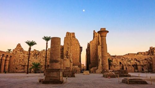 egypt-museum:Karnak Temple at sunsetSecond pylon of the...