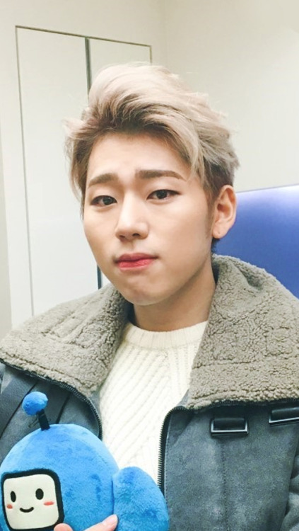 block b zico flirting 180218 block b - one way |zico fancam| (@ blockbuster montage in japan) z-zone | zico of block b |. block b zico flirting 180218 block b - one way |zico fancam| (@ blockbuster montage in japan) z-zone | zico of block b |.