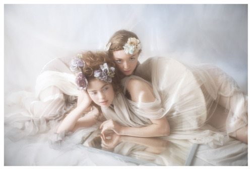 poisoned-apple:“Ladies in Waiting” // Vivienne Mok...