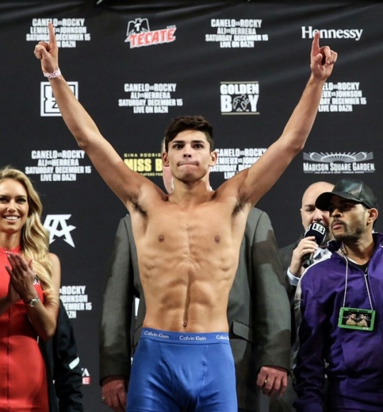 Ryan Garcia, angelic boxer, risks his undefeated record tonight