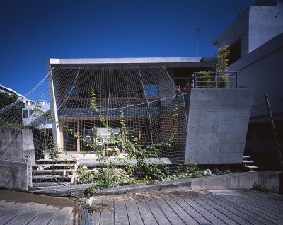 subtilitas:Ryuichi Ashizawa - MA of wind, Shuri Naha City 2009. Photos  Kaori Ichikawa.