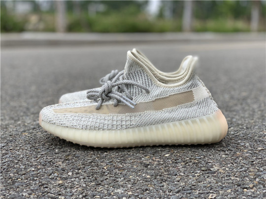 Adidas YEEZY Boost 350 V2 Lundmark Review GIVEAWAY jacr info
