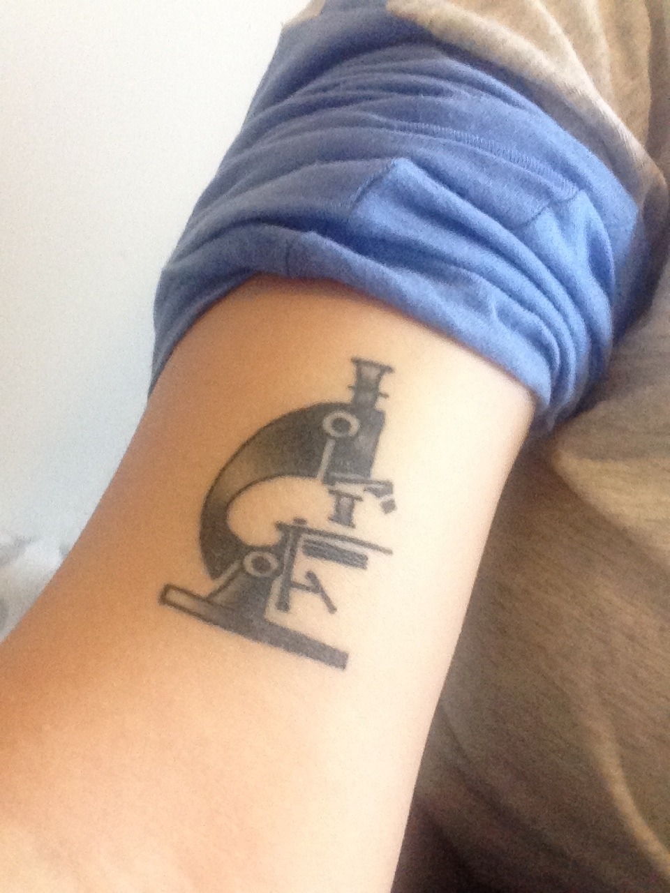 — Small microscope tattoo I got on my arm….hopefully...