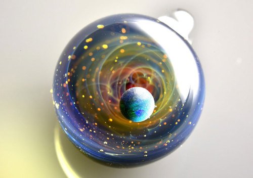 awesome-picz:Space Glass: Planets And Galaxies Trapped In Tiny...