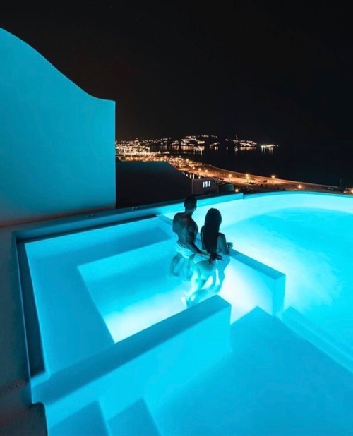 Santorini | Sophisticated Luxury Blog:....