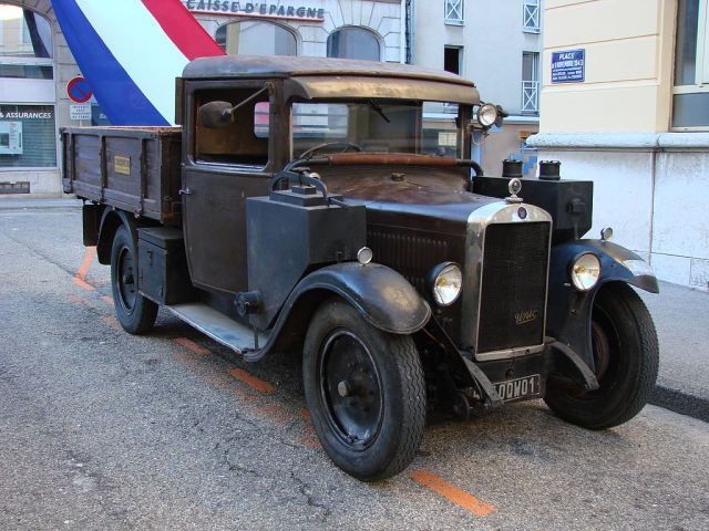 Steampunk Vehicles: Photo