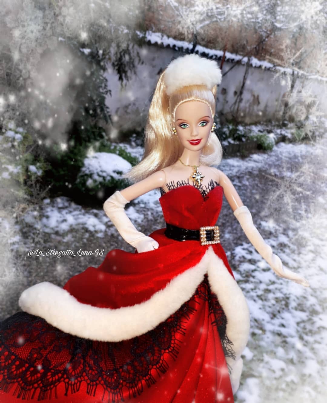 Barbie Natale.La Stregatta Luna Christmas Barbie Barbiedoll
