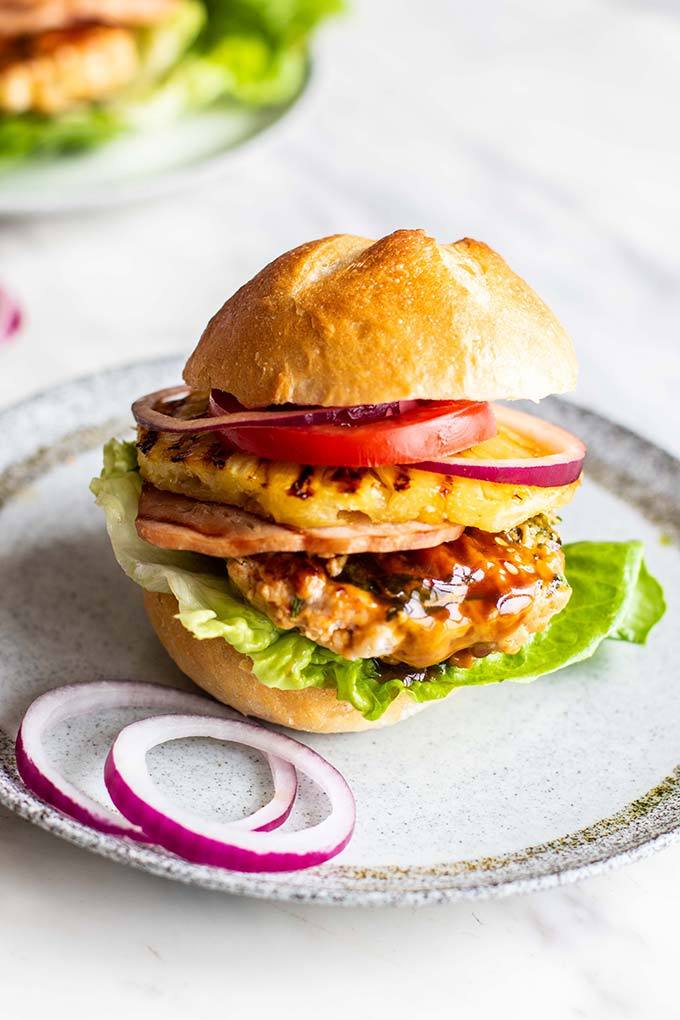 Teriyaki chicken burgers - Yummy 🍕